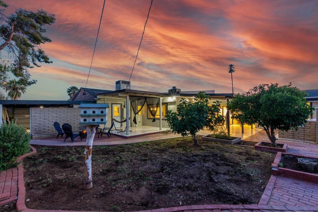 New Midtown Modern Studio With Backyard ฟีนิกซ์ ภายนอก รูปภาพ