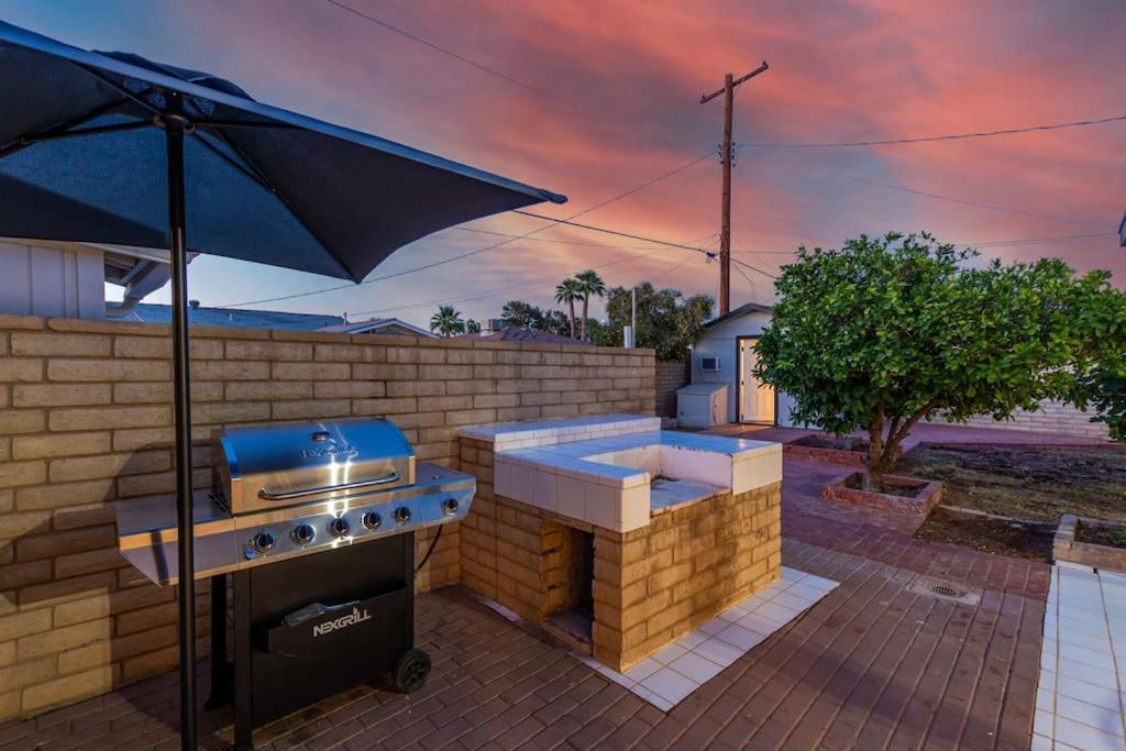 New Midtown Modern Studio With Backyard ฟีนิกซ์ ภายนอก รูปภาพ